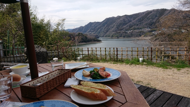 津久井湖ランチ