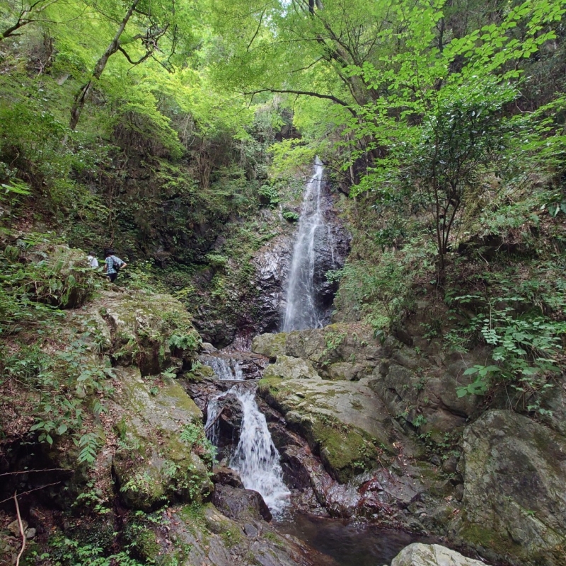 ～日本の滝100選～　払沢