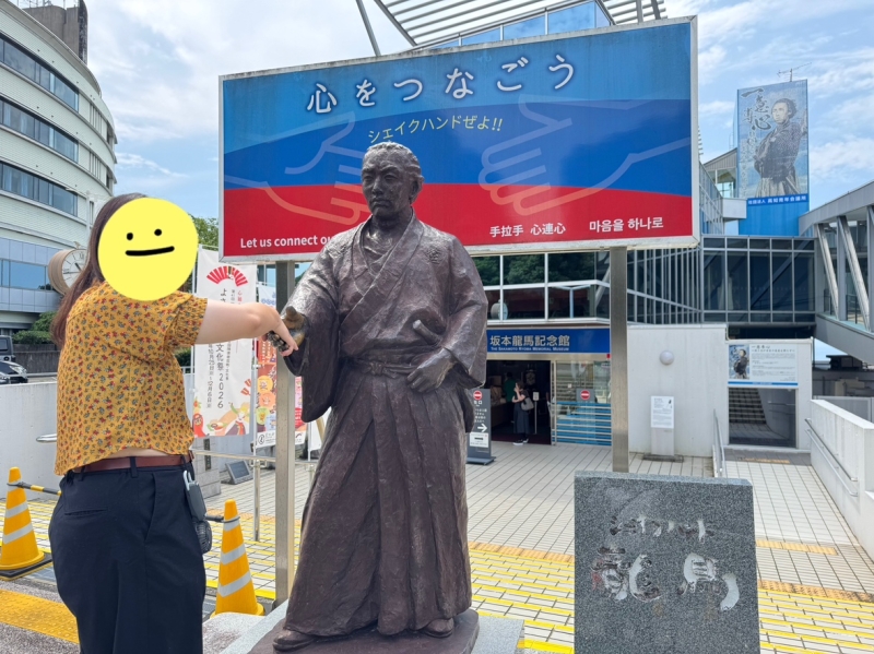 「世の人は、我を何とも言わば言え、我がなすことは、我のみぞ知る。」